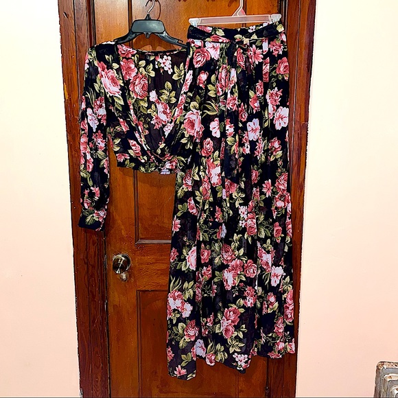 Floral skirt set - Picture 1 of 7